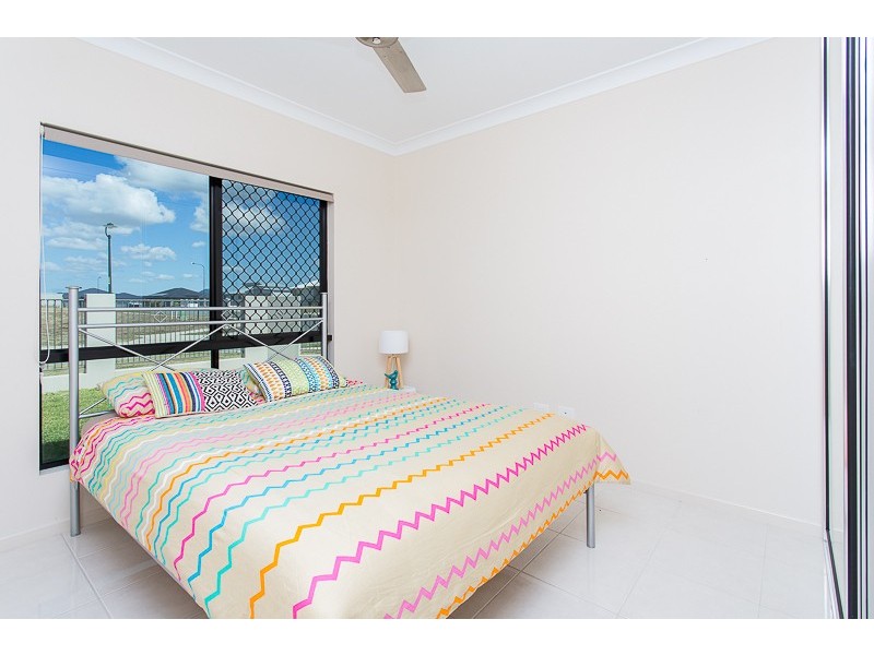 1 Bachelor Court, Marian QLD 4753