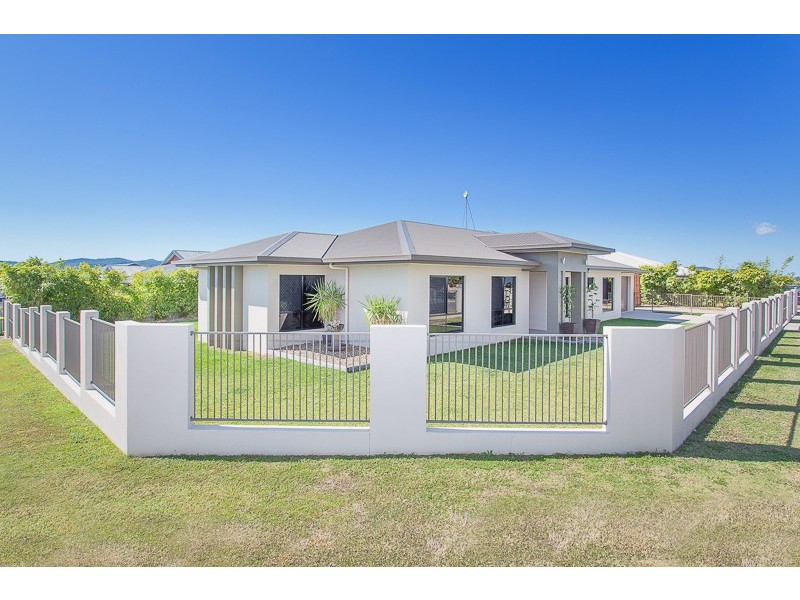 1 Bachelor Court, Marian QLD 4753