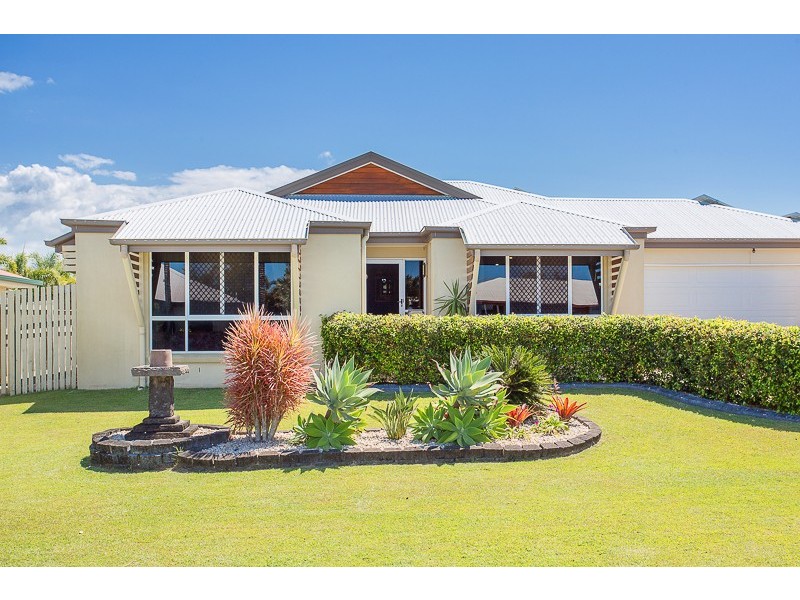 49 Marine Parade, Bucasia QLD 4750
