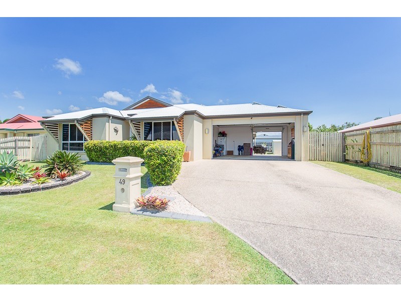 49 Marine Parade, Bucasia QLD 4750