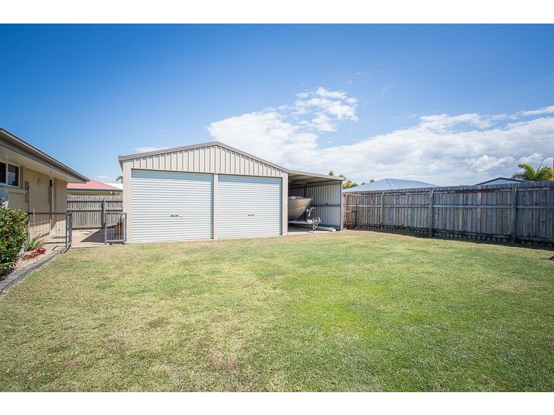 49 Marine Parade, Bucasia QLD 4750