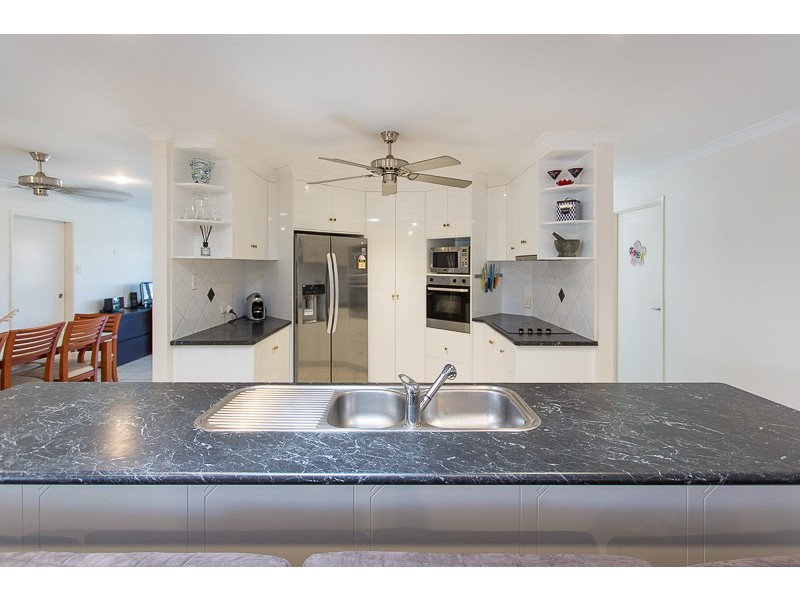 49 Marine Parade, Bucasia QLD 4750