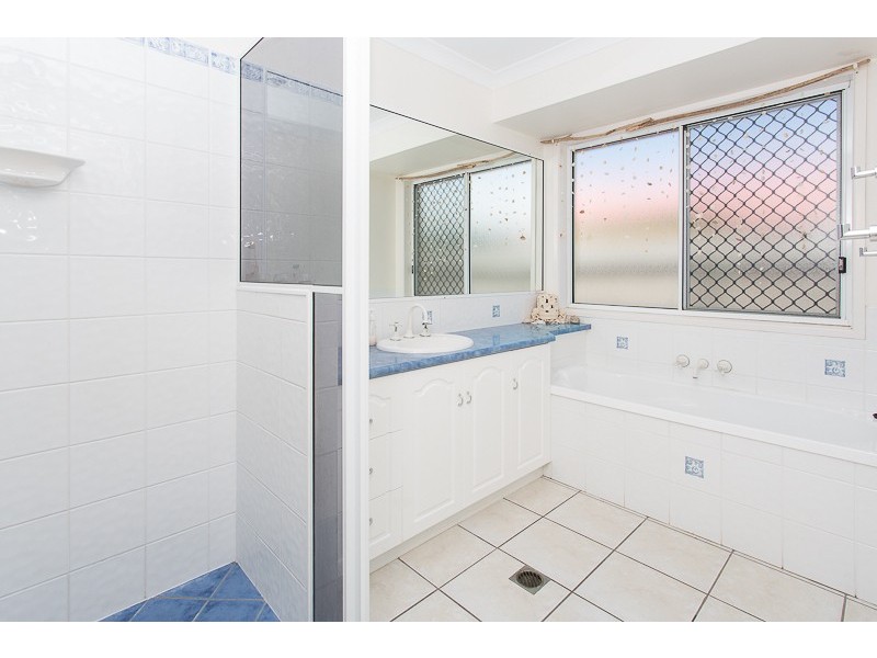 49 Marine Parade, Bucasia QLD 4750