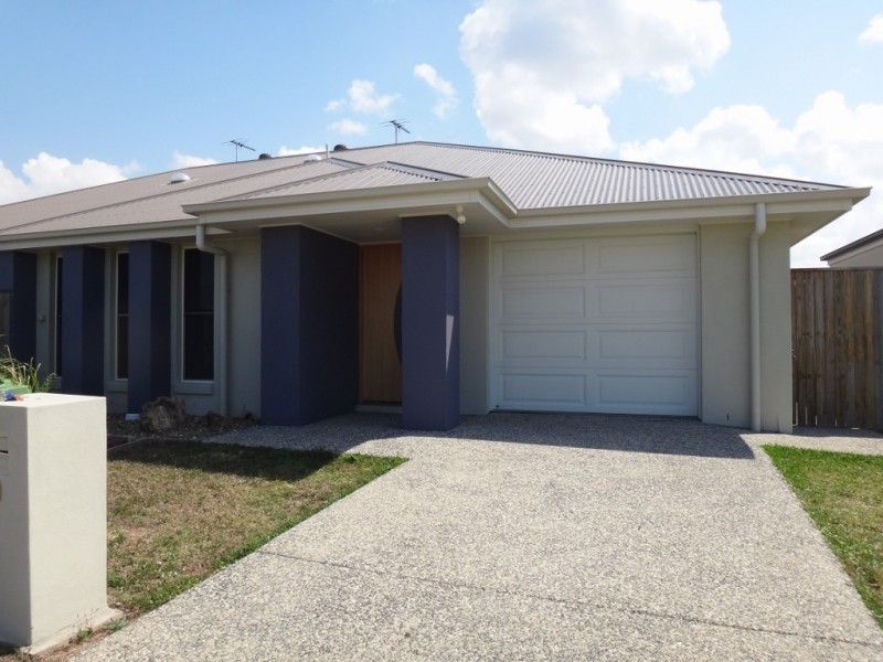 2/80 SCARBOROUGH CIRCUIT, Blacks Beach QLD 4740