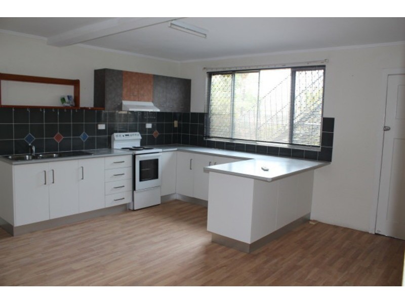 353 Shakespeare Street, Mackay QLD 4740