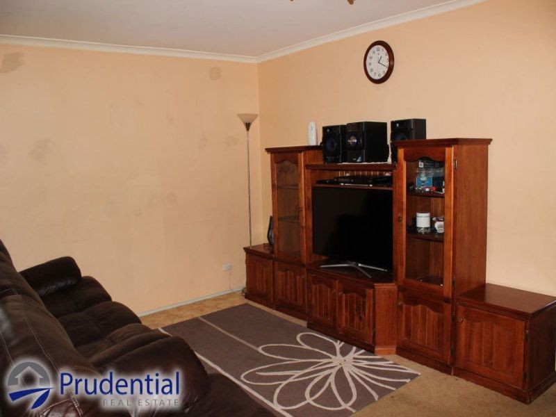 18 Romilly Place, Ambarvale NSW 2560
