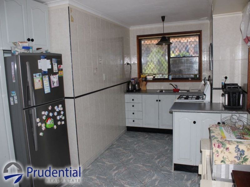 3 Polonius Street, Rosemeadow NSW 2560