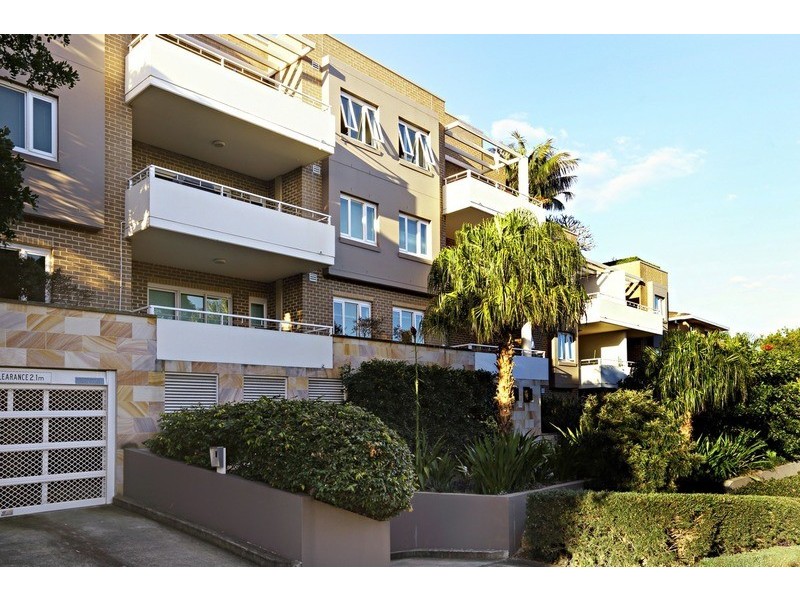 24/19-23 Waine Street, Freshwater NSW 2096