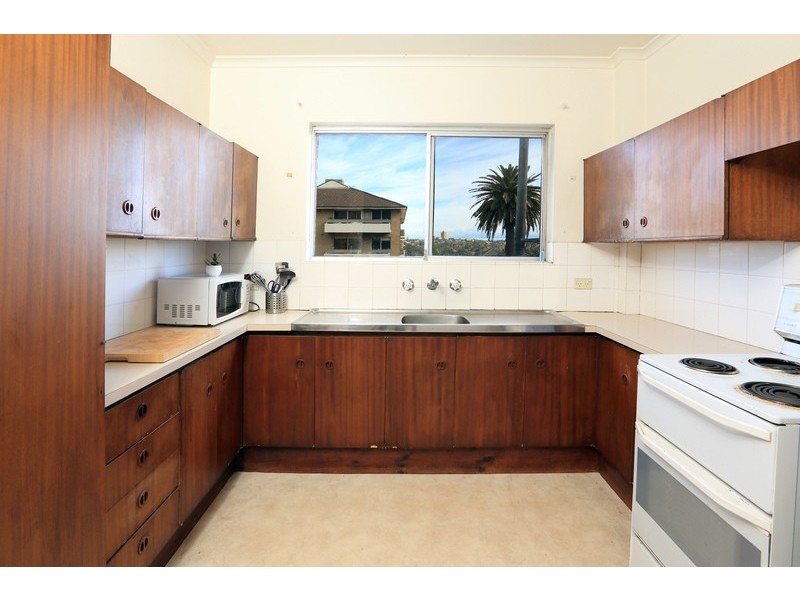 2/91 Queescliff Road, Queenscliff NSW 2096