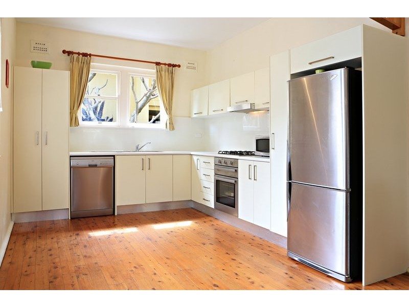 2/21 Moore Road, Freshwater NSW 2096