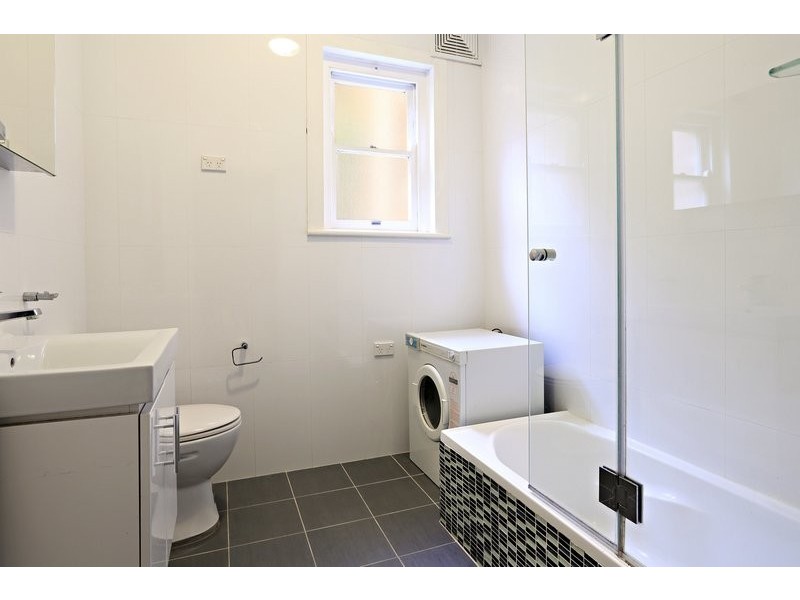 2/21 Moore Road, Freshwater NSW 2096