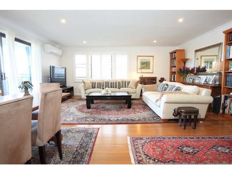 12 Loch Street, Freshwater NSW 2096