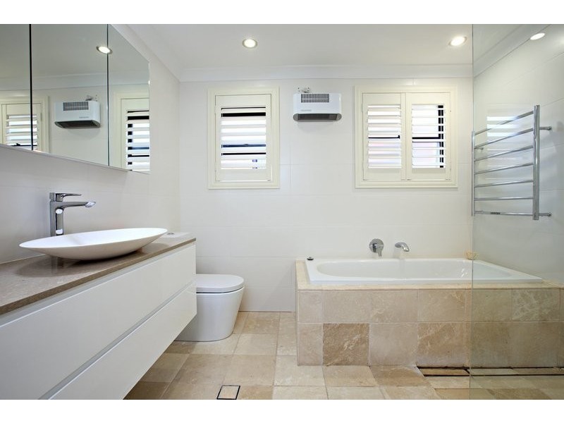 12 Loch Street, Freshwater NSW 2096