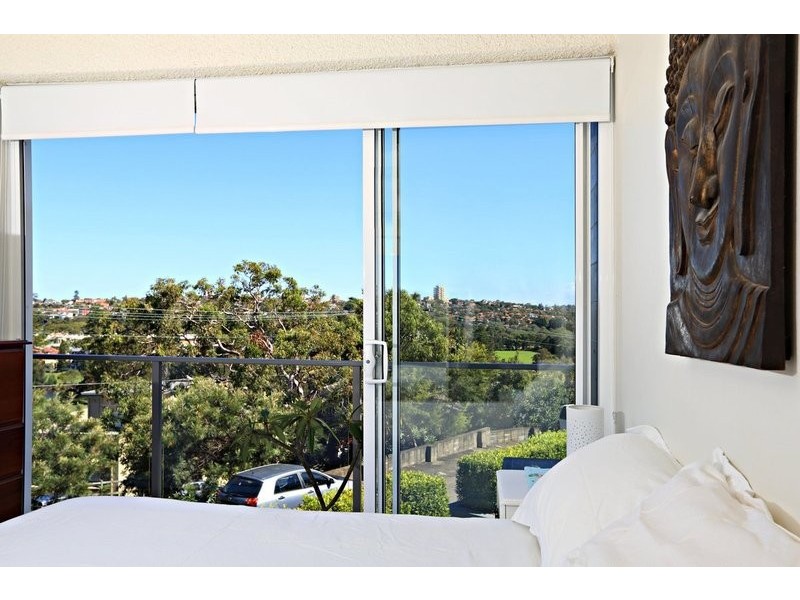 11/127 Queescliff Road, Queenscliff NSW 2096