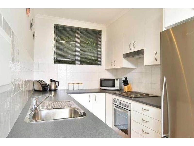 16/127 Queenscliff Road, Queenscliff NSW 2096