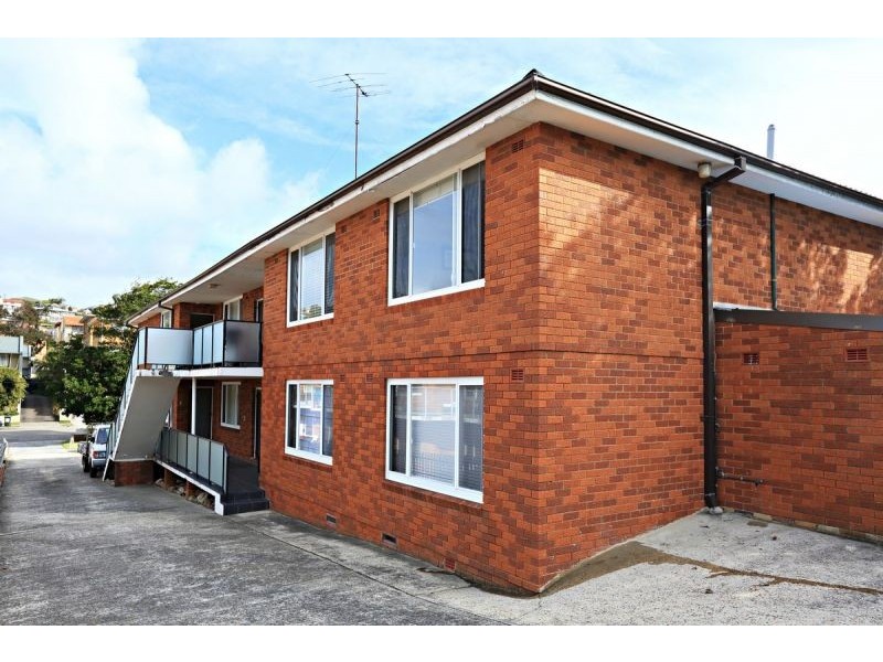 1/26 Kooloora Ave, Freshwater NSW 2096