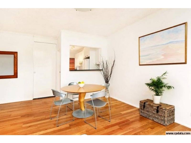 10/30-34 Kooloora Avenue, Freshwater NSW 2096