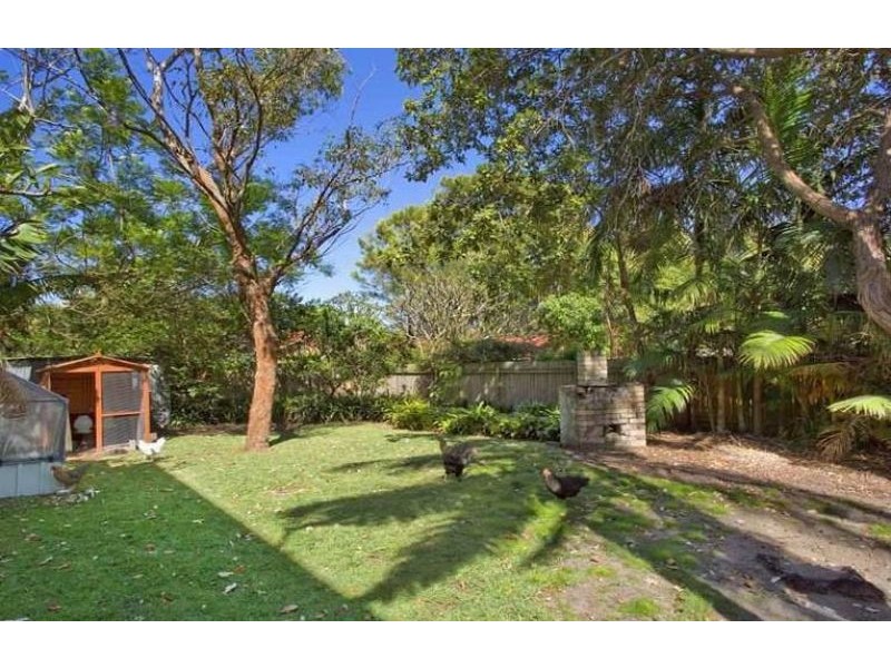 9 Ocean View Road, Freshwater NSW 2096