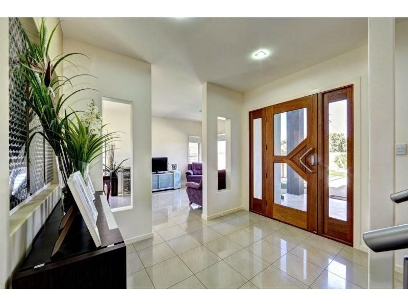 128 WOONGARRA SCENIC DRIVE, Bargara QLD 4670