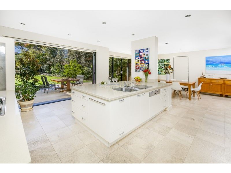 36 Edgecliffe Esplanade, Seaforth NSW 2092