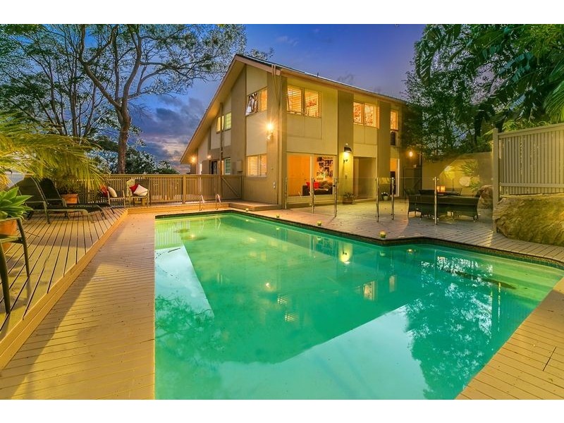 2 Munoora Street, Seaforth NSW 2092