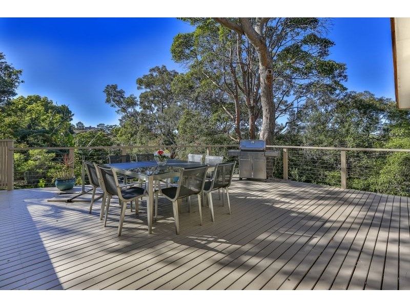 2 Munoora Street, Seaforth NSW 2092