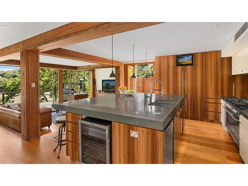 5 Sandy Bay Road, Clontarf NSW 2093