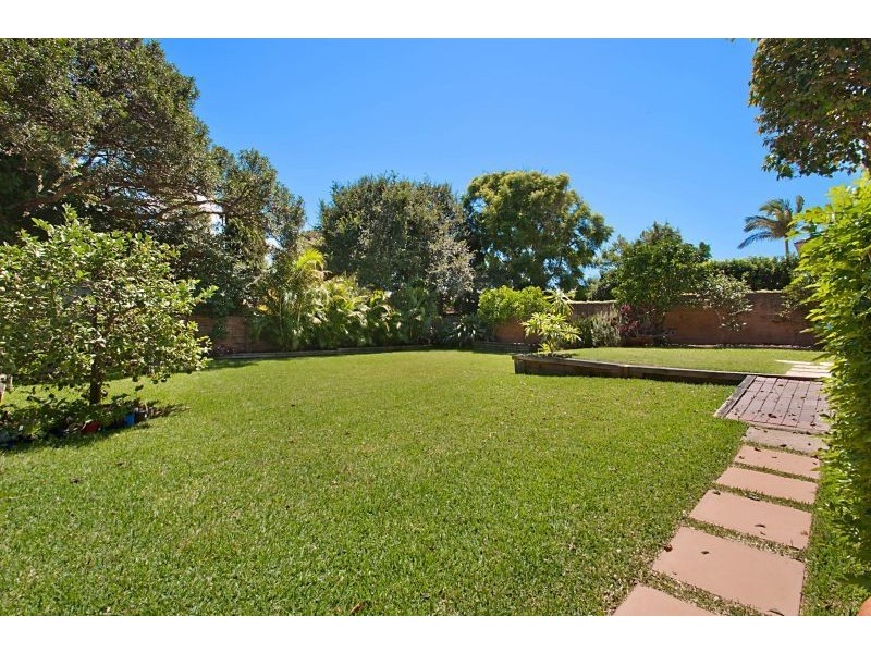 56 Edgecliffe Esplanade, Seaforth NSW 2092