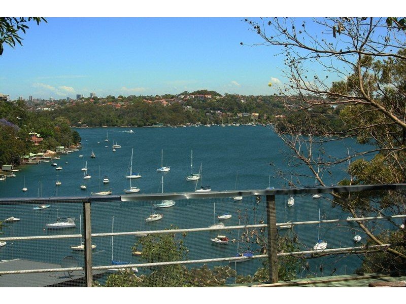 6B Abernethy St, Seaforth NSW 2092