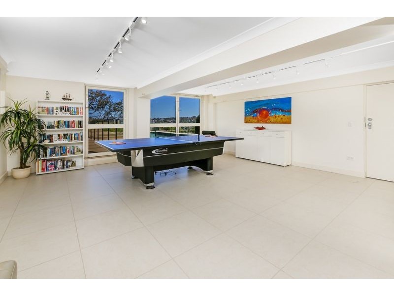 13 Moore Street, Clontarf NSW 2093