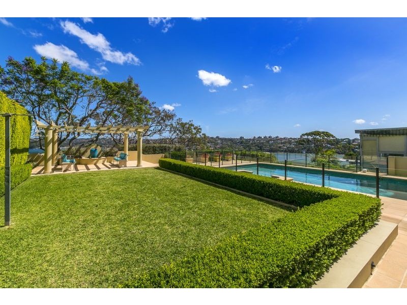 13 Moore Street, Clontarf NSW 2093