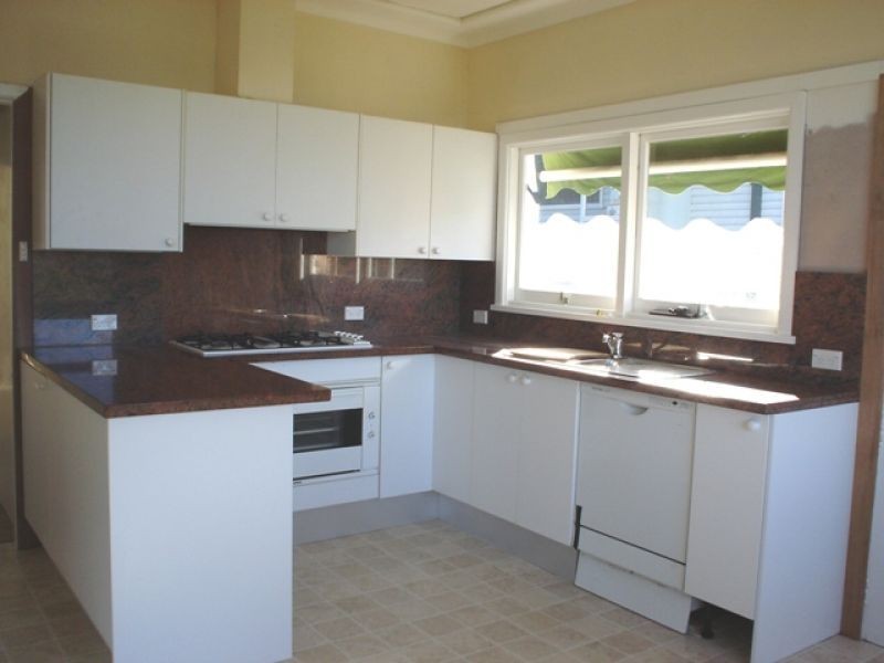 25 Gurney Crescent, Seaforth NSW 2092