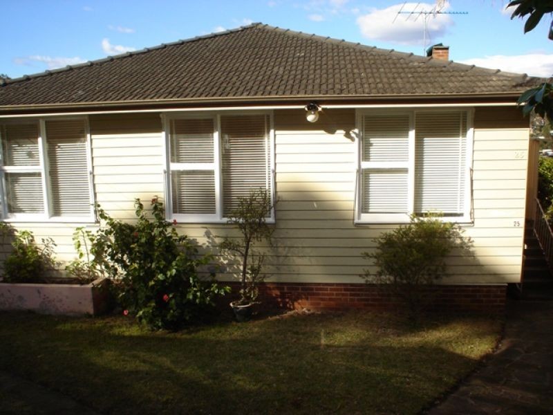 25 Gurney Crescent, Seaforth NSW 2092