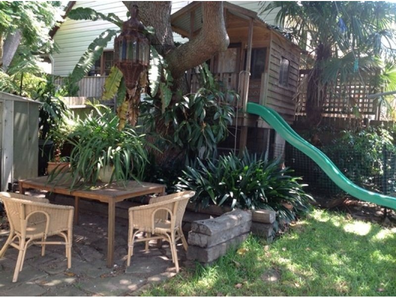 18 Addiscombe Road, Manly Vale NSW 2093