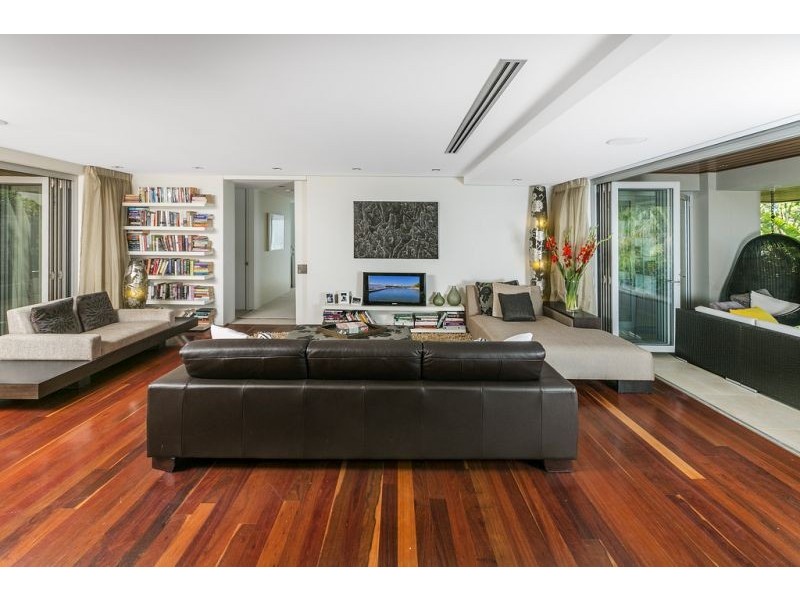 11 Jenner Street, Seaforth NSW 2092