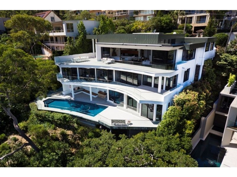 9 Peronne Avenue, Clontarf NSW 2093