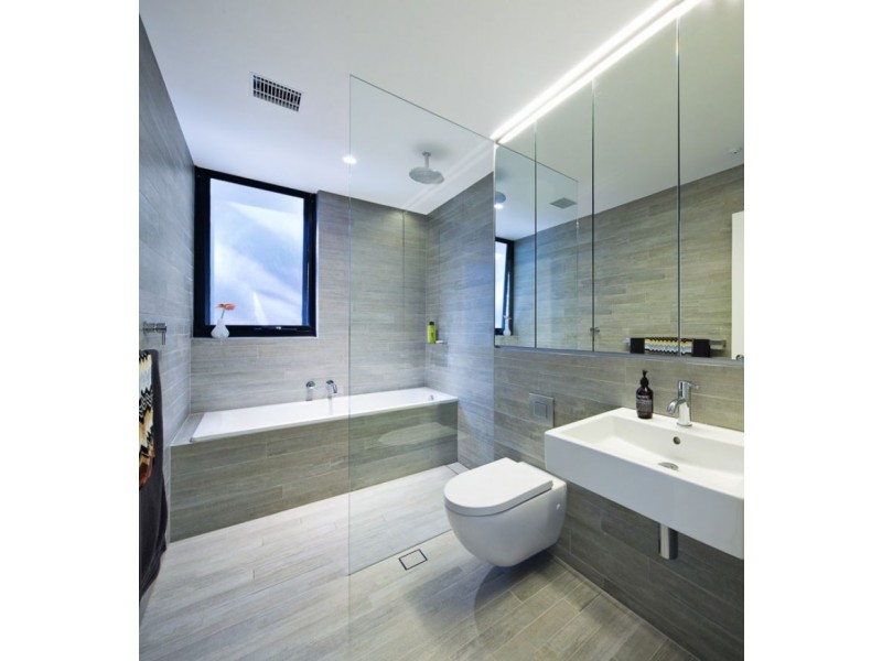 9 Peronne Avenue, Clontarf NSW 2093