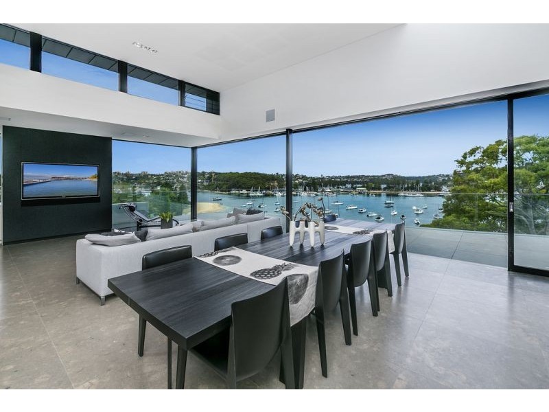 9 Peronne Avenue, Clontarf NSW 2093