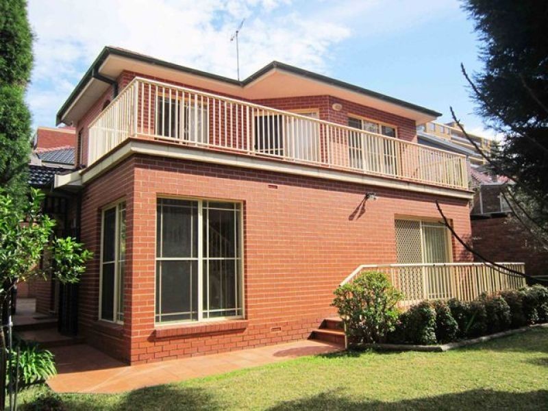 10a Laurence Street, Manly NSW 2095