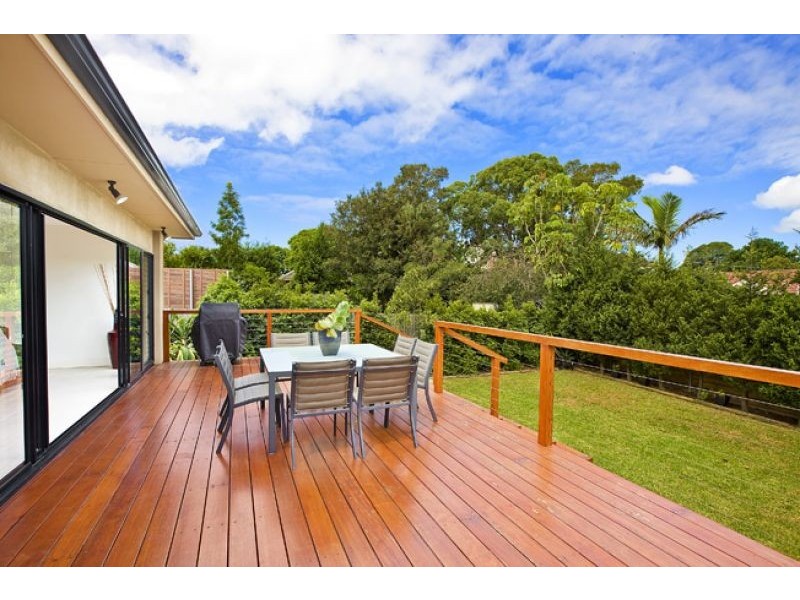 77 Macmillan St, Seaforth NSW 2092