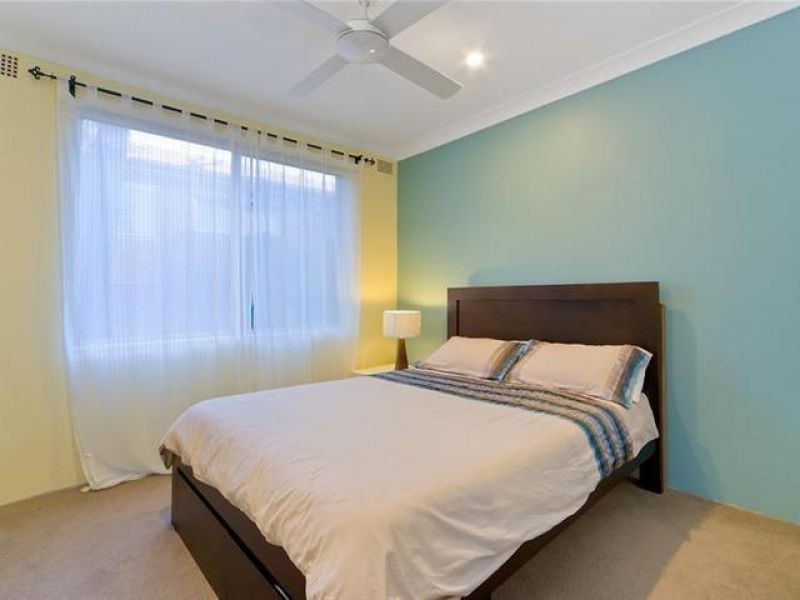 2/14 Lismore Avenue, Dee Why NSW 2099