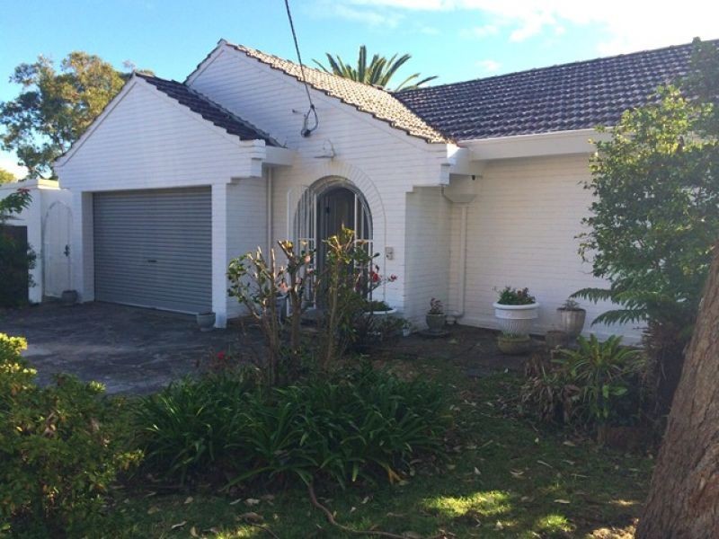 3 Beatrice Street, Clontarf NSW 2093