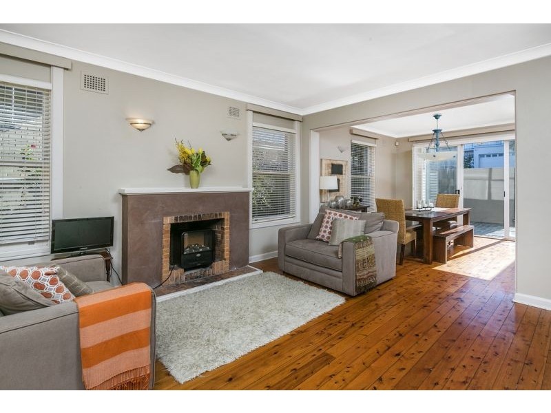 37 Edgecliffe Esplanade, Seaforth NSW 2092