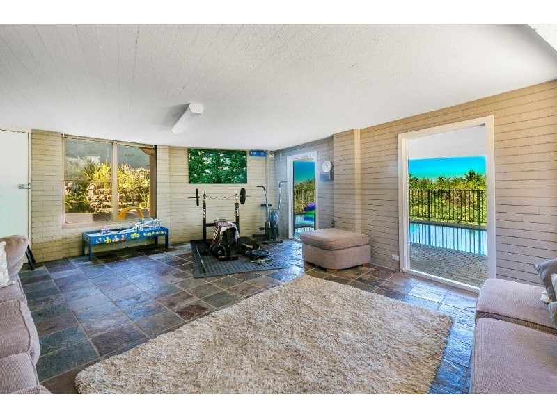 37 Edgecliffe Esplanade, Seaforth NSW 2092