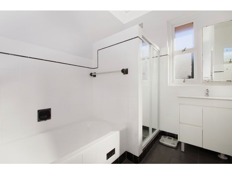 42 Peacock Street, Seaforth NSW 2092