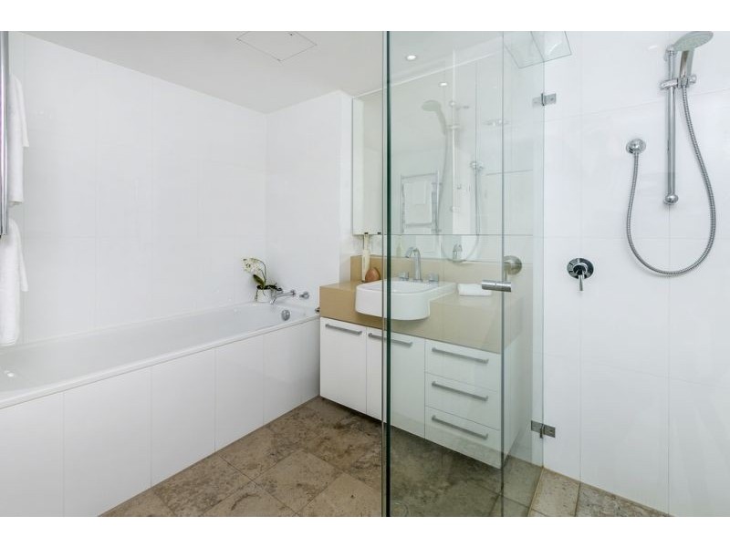 802/9 Sylvan Avenue, Balgowlah NSW 2093