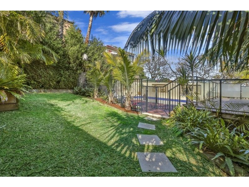 18 Marlborough Ave, Freshwater NSW 2096