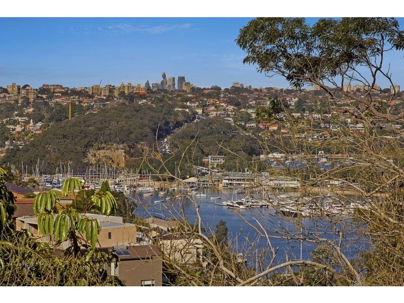 17 Kanangra Crescent, Seaforth NSW 2092