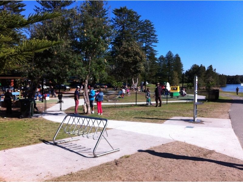 2/77 Collingwood Street, Manly NSW 2095