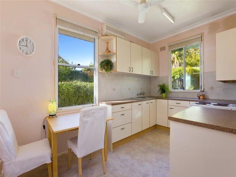 9 Montauban Avenue, Seaforth NSW 2092